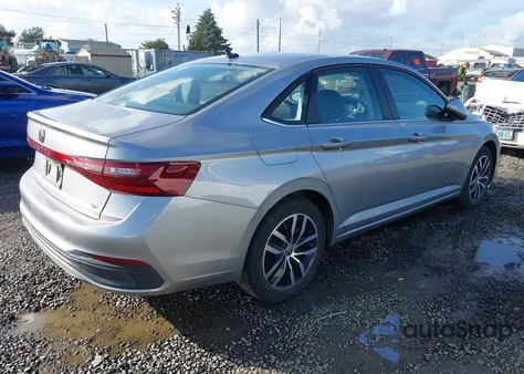 2025 Volkswagen Jetta 1.5T Se from USA, damaged, VIN 3VW7X7BU2SM013350